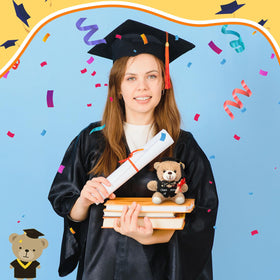 Yesaior Class of 2026 gift bear, ideal for end-of-year celebrations.