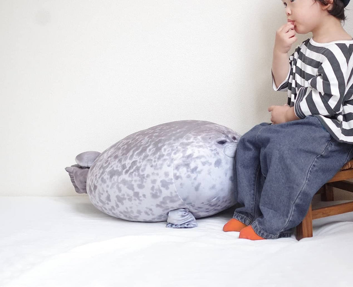 YESGIRL seal plush eye detail adds lifelike charm for playtime