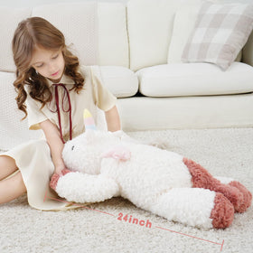 YGZE pastel unicorn decor for girls enhances whimsical bedroom themes.
