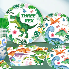 Yingoto Three Rex tablecloth adds dinosaur backdrop to table.