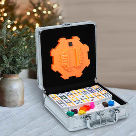 Yinlo score pad helps track points during play