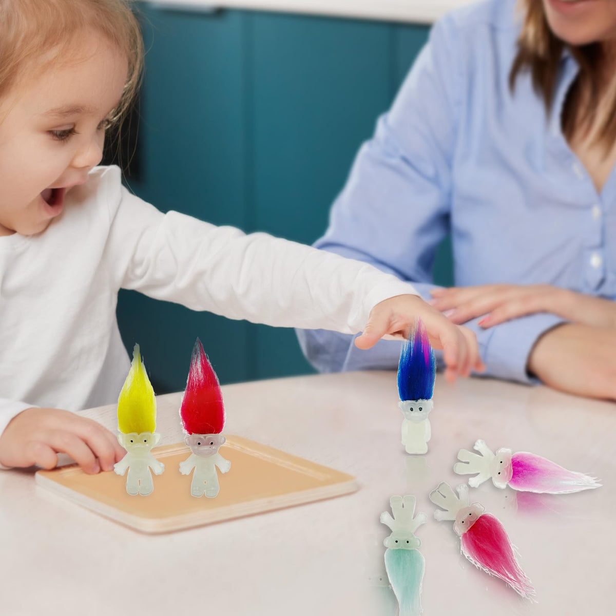 Yintlilocn PVC-safe material supports safe crafts and classroom use.