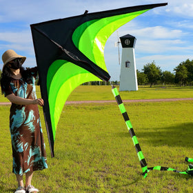 Yiranzide giant delta kite 83-inch with vivid colors for beach flights.