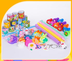 YiYLunneo eggs include stickers to personalize prizes and rewards.