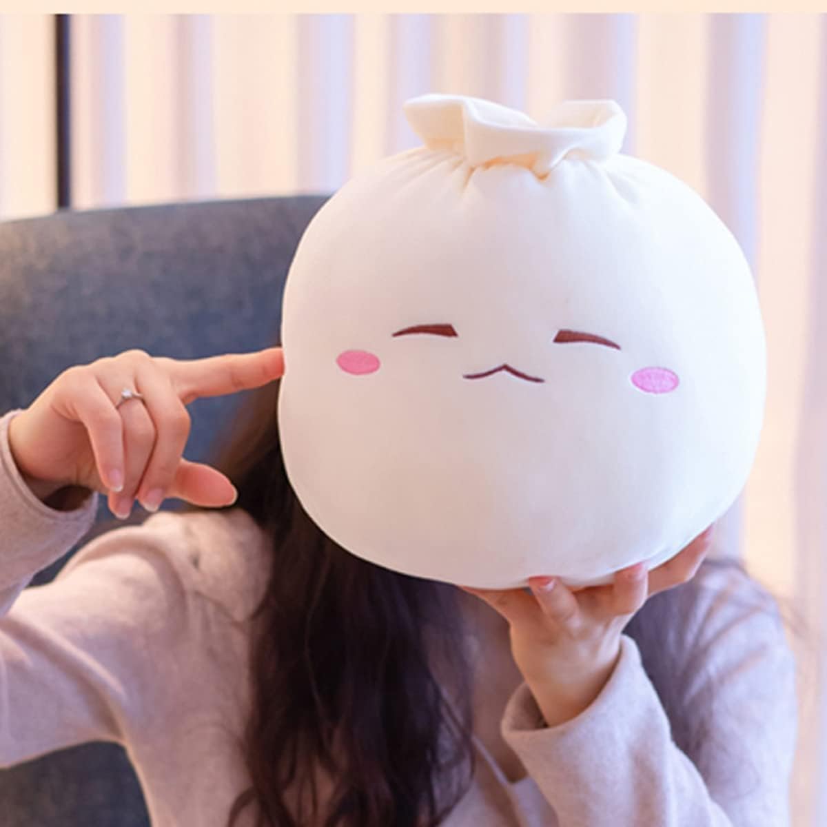 Yoholto Dumpling Plush wrinkle texture close-up, realistic dumpling look without hard parts