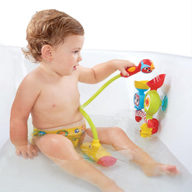 Yookidoo funnels spin, turning tub time into an ocean adventure.