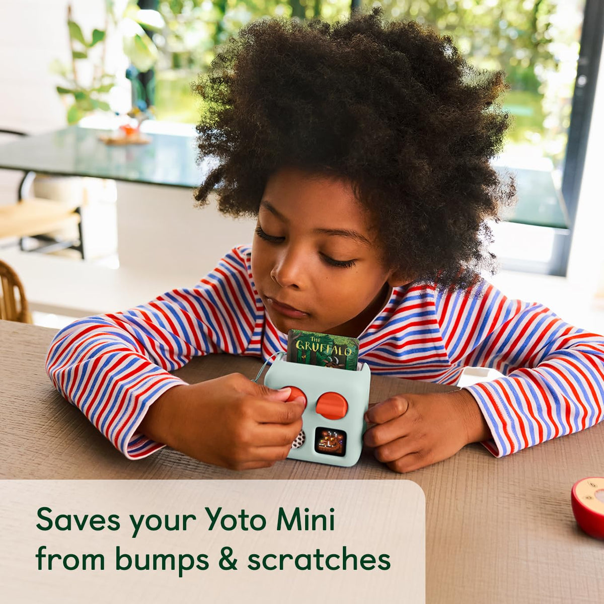 Yoto Mini silicone skin cover provides grip and protection.
