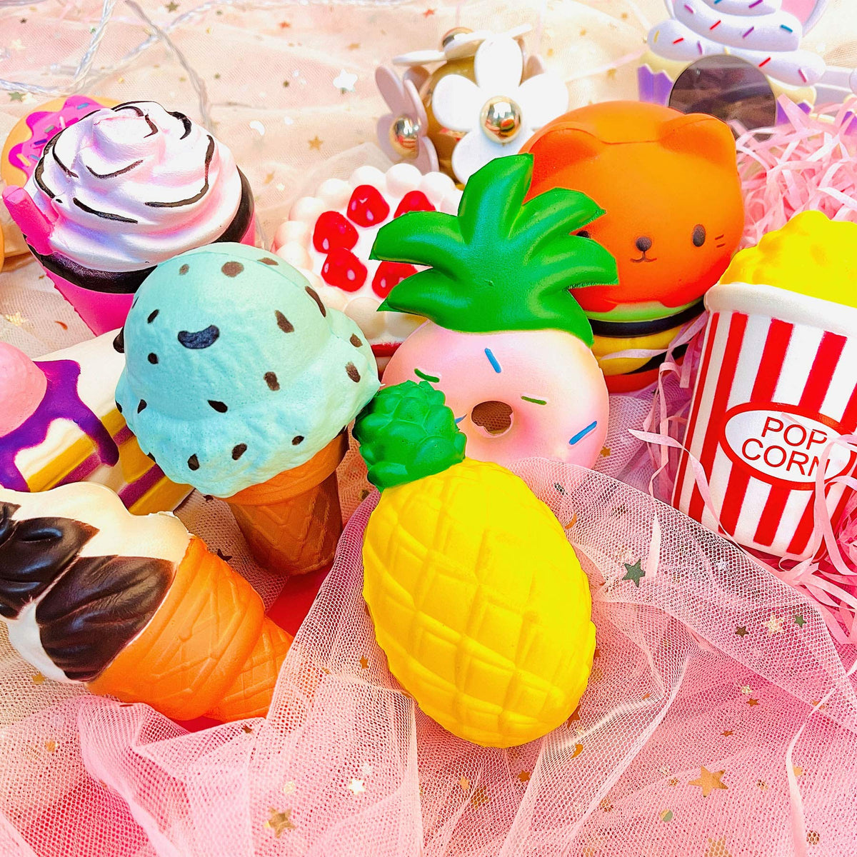 YOYI jumbo popcorn squishy ideal for calming fidgeting and sensory fun.