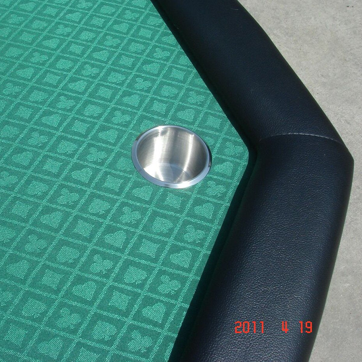 Yuanhe compact cup holder set ideal for cars, boats, or benches.