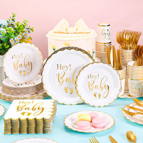 Yungyan baby shower plates 9inch, ideal for main courses with gold foil accents.