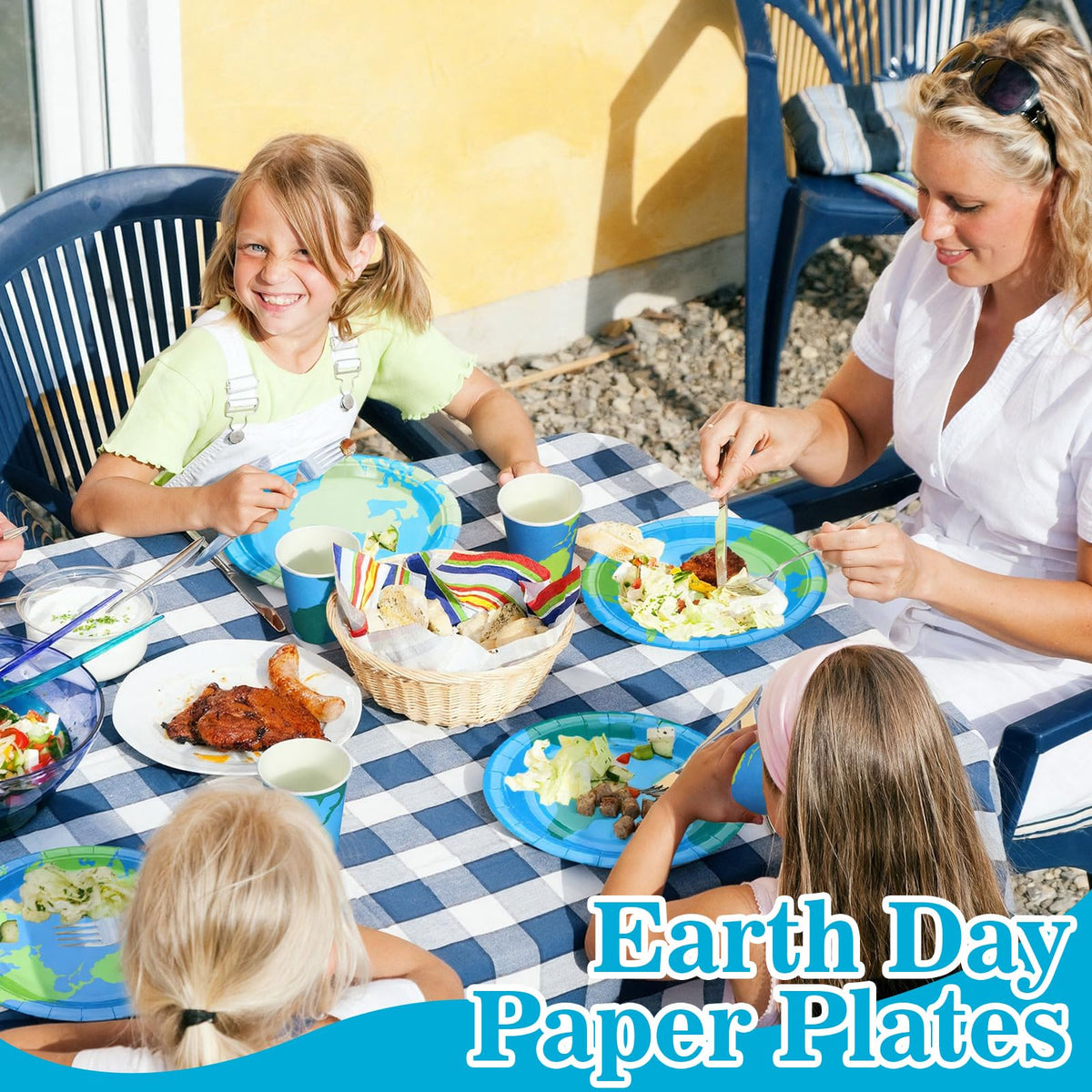 Yungyan turquoise world map theme adds charm to Earth Day celebrations.