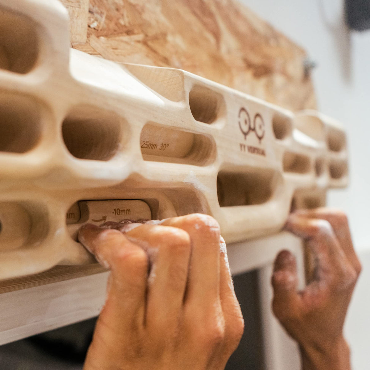 YY Vertical Magnetic wedges storage keeps wedges within easy reach.