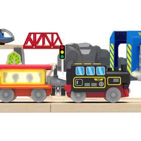 Z Mayabbo motorized train magnetic connection between engine and carriage.