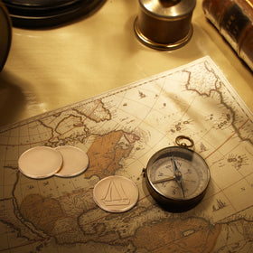Gift-ready ZBHANSHUIS coin pack suitable for birthdays and travel keepsakes.