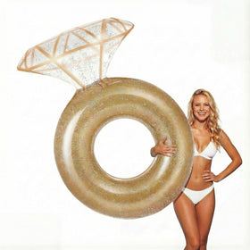 Zeraty Thickened Diamond Ring pool float with sturdy build supports up to 265 lbs for reliable buoyancy.