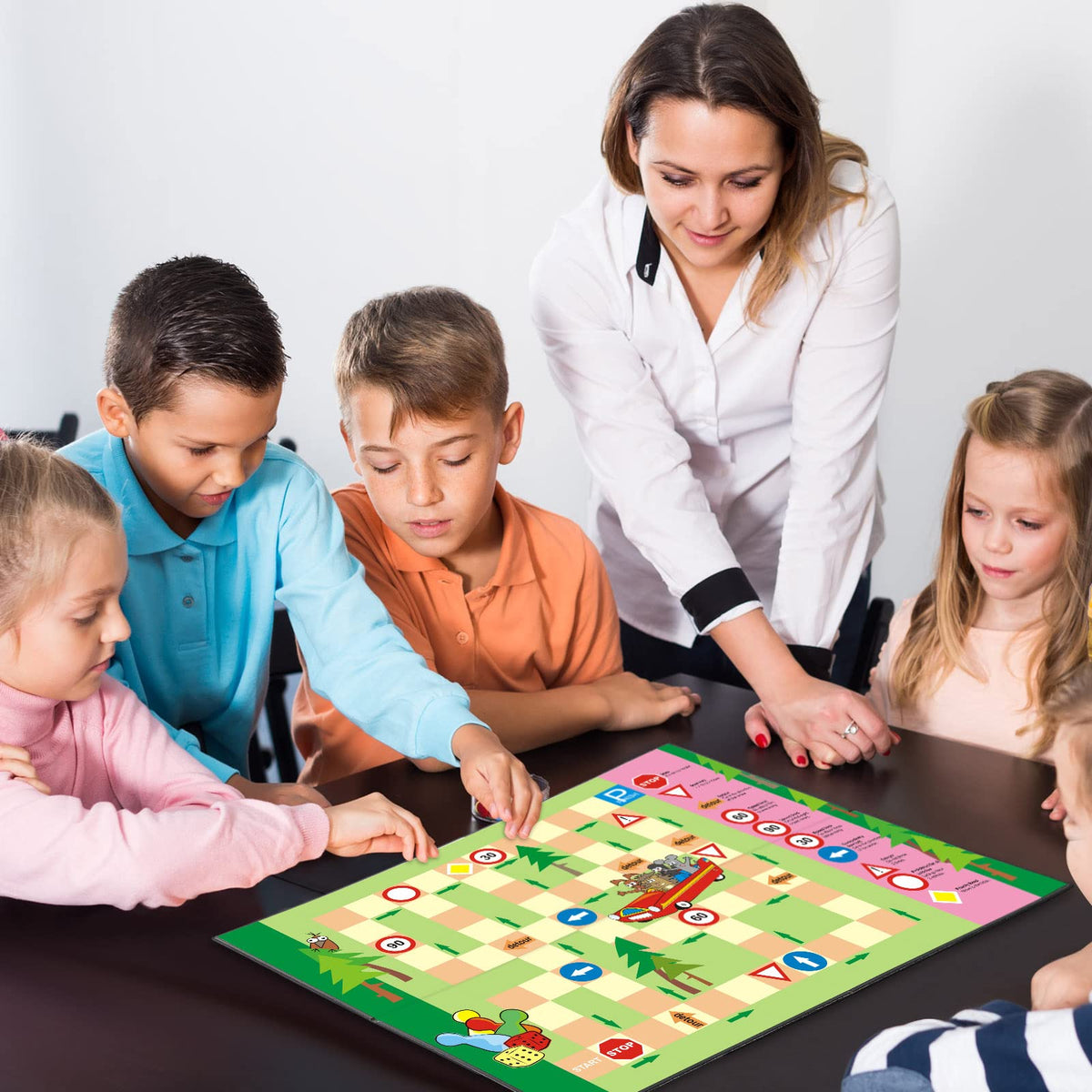 Zhanmai DIY cardboard game board ideal for home classroom crafts