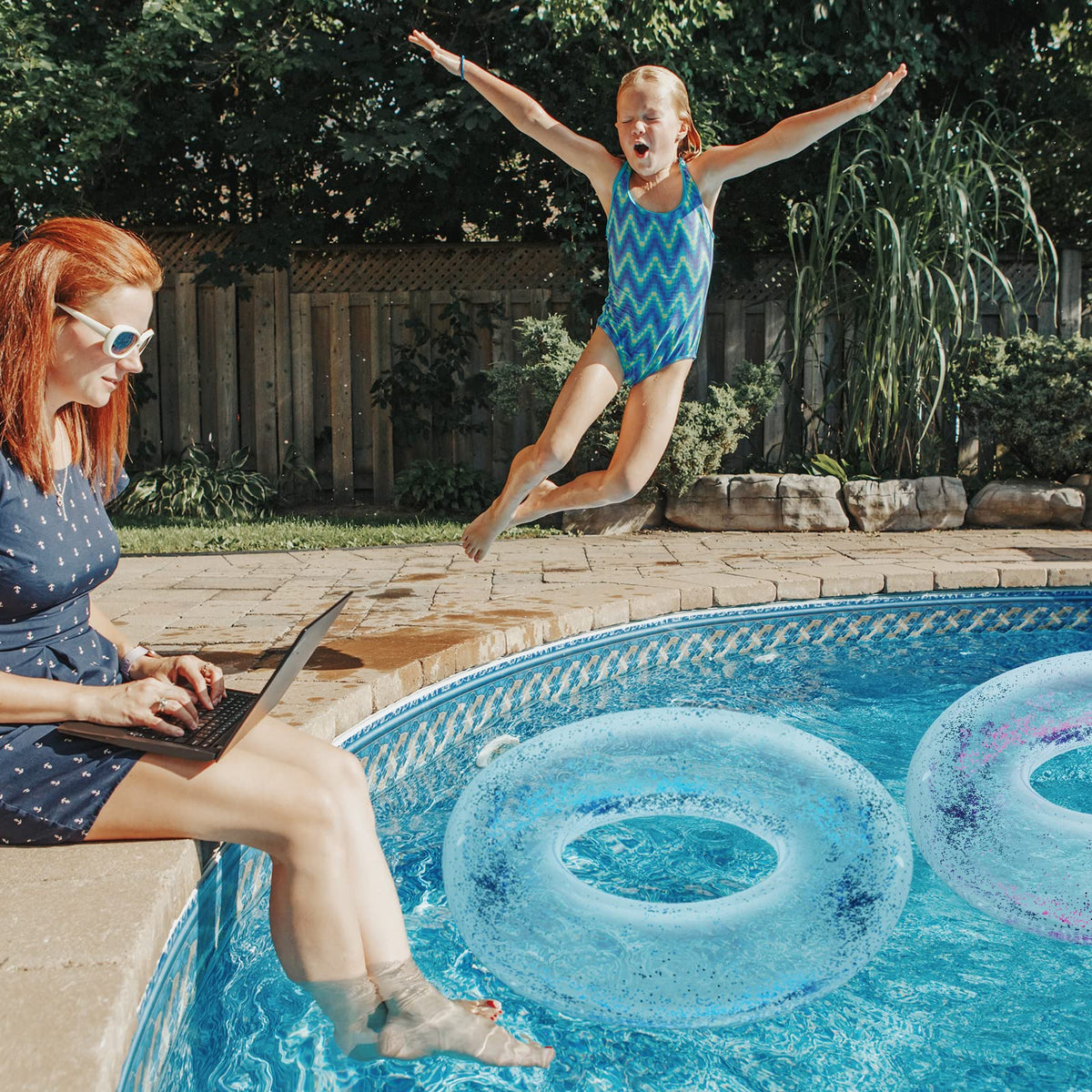 Zhanmai glitter pool floats gold for glam photos and poolside fun