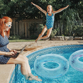 Zhanmai glitter pool floats gold for glam photos and poolside fun