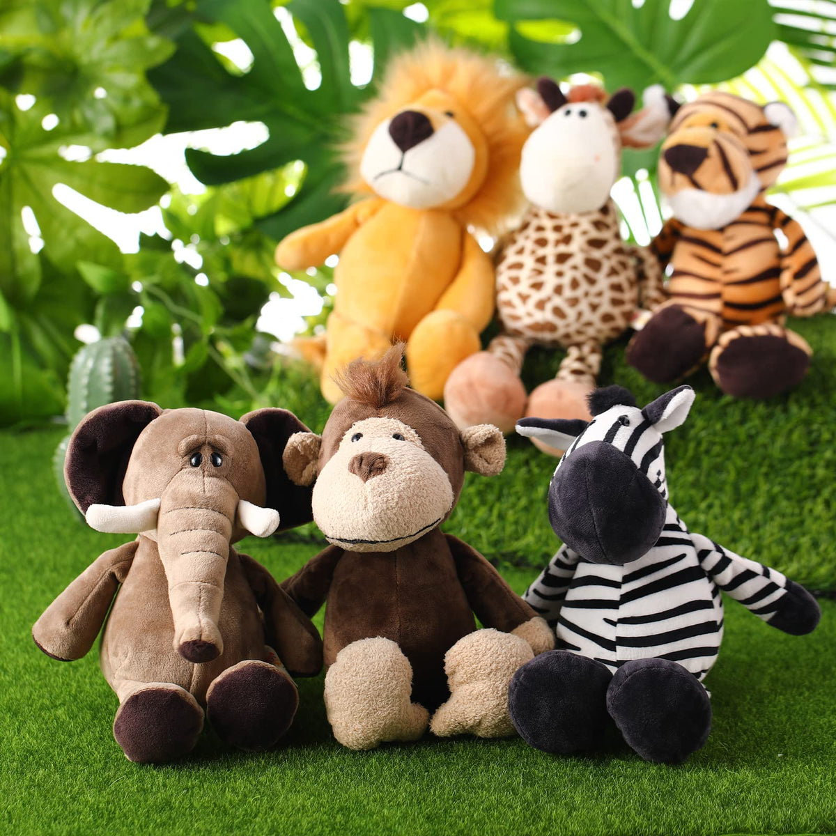 Zhanmai plush set display, ideal for shelf decor and party setup