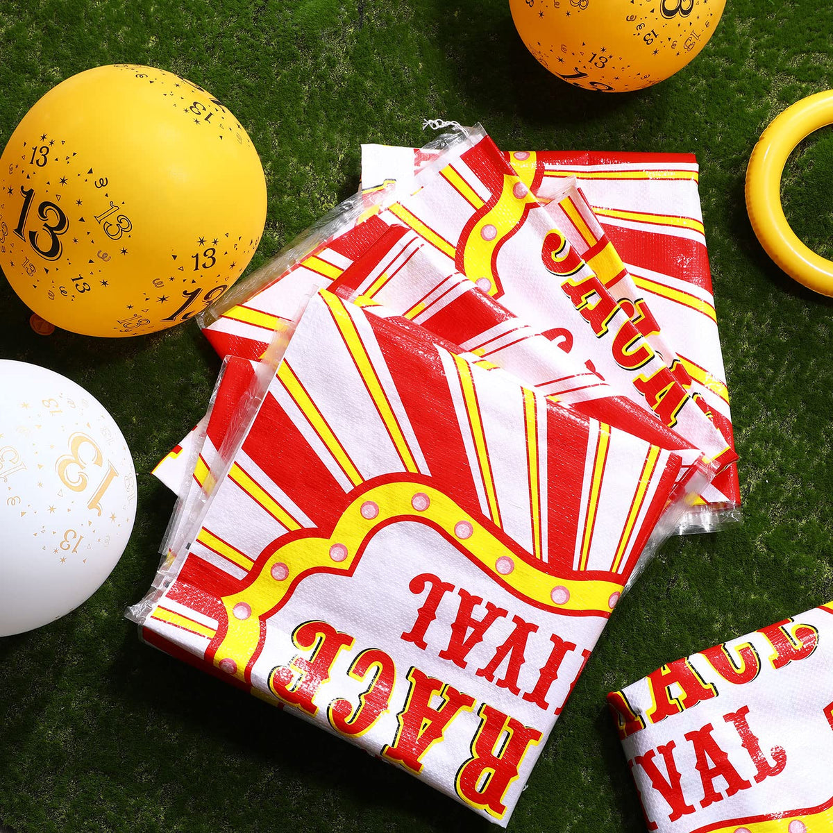 Zhengmy sacks ideal for family reunions and outdoor events.