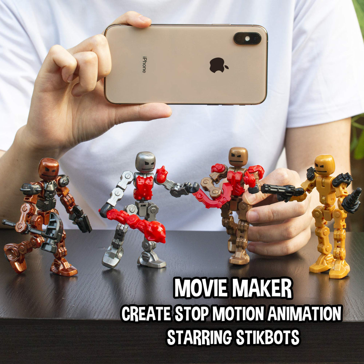 Zing Klikbot stop-motion app helps create films with Klikbot heroes.