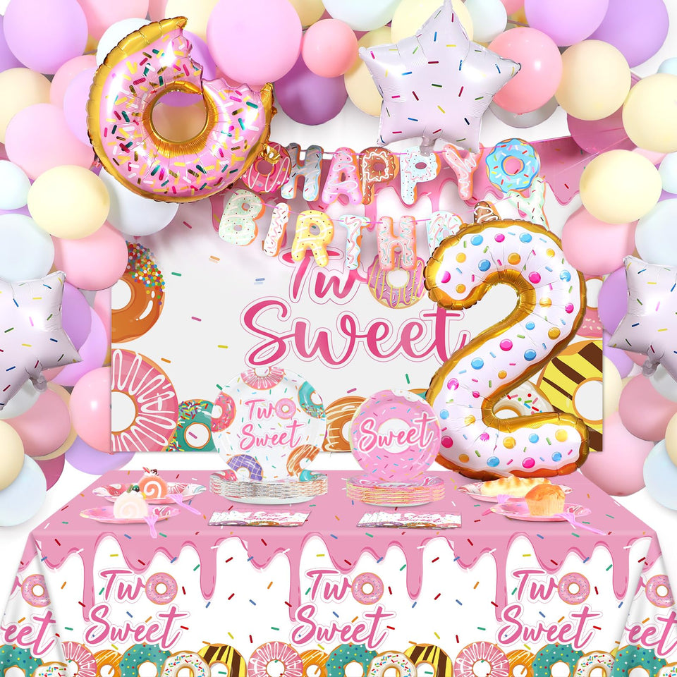 ZOIIWA two sweet donut dinner plates for kids' party, sturdy and festive.