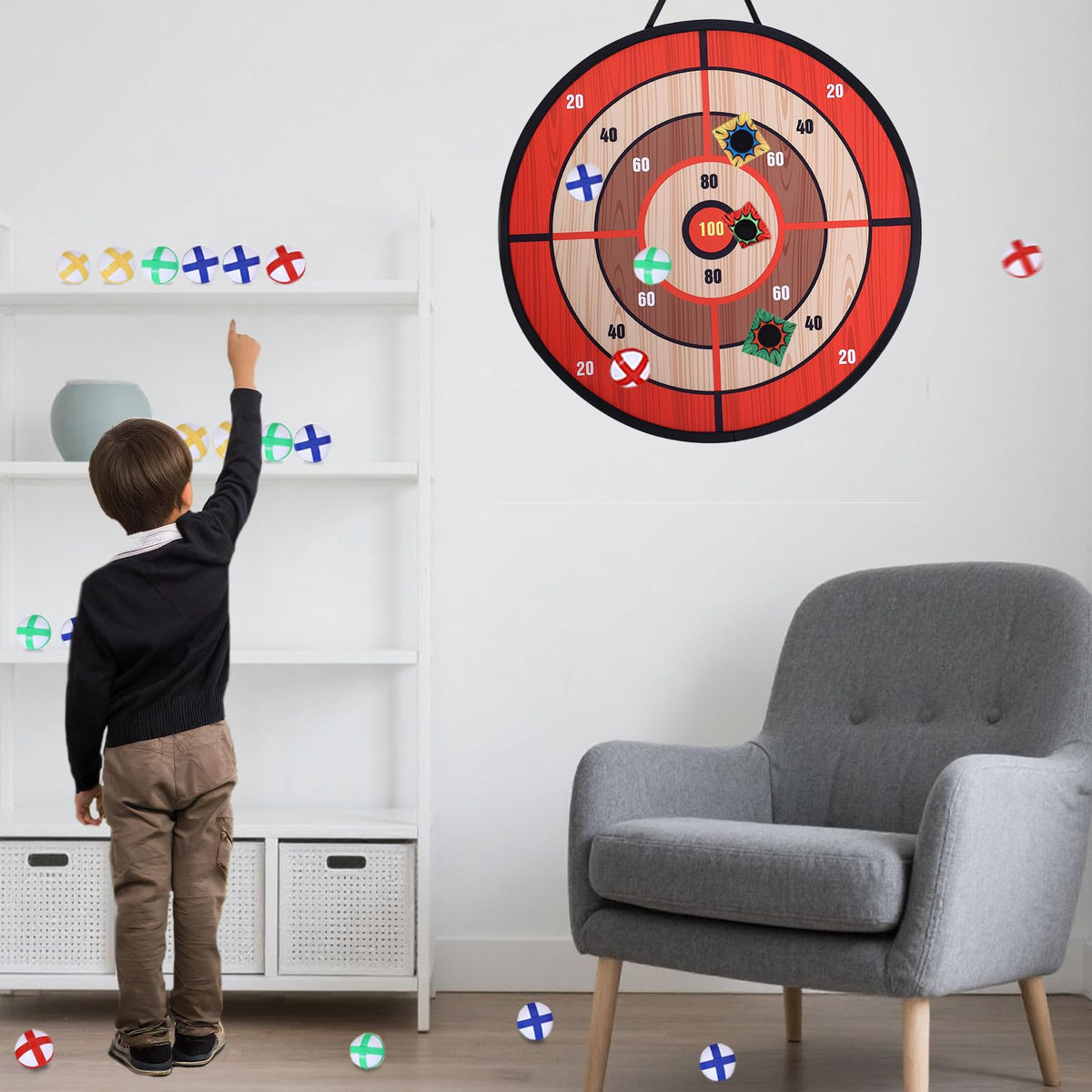 ZoLLa score tracker helps monitor friendly competition during rounds.