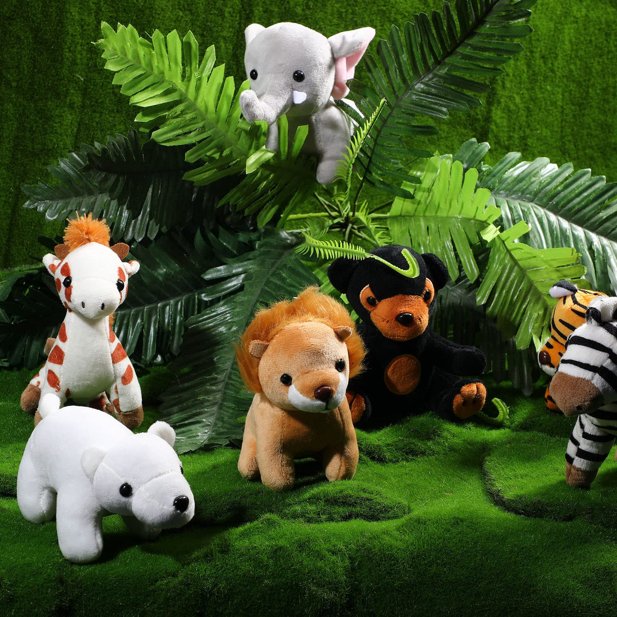 Zonon plush safari bear—snug huggable friend for stories and naps.