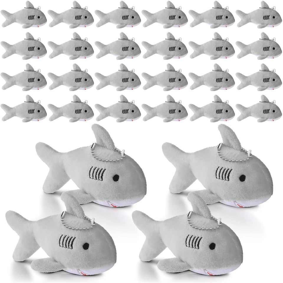 Zubebe shark keychain gray close-up for bags and keys.