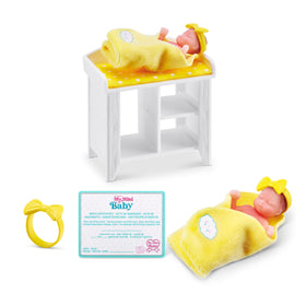 ZURU MY MINI Baby Series 1 Sleep Time playset supports bedtime storytelling.